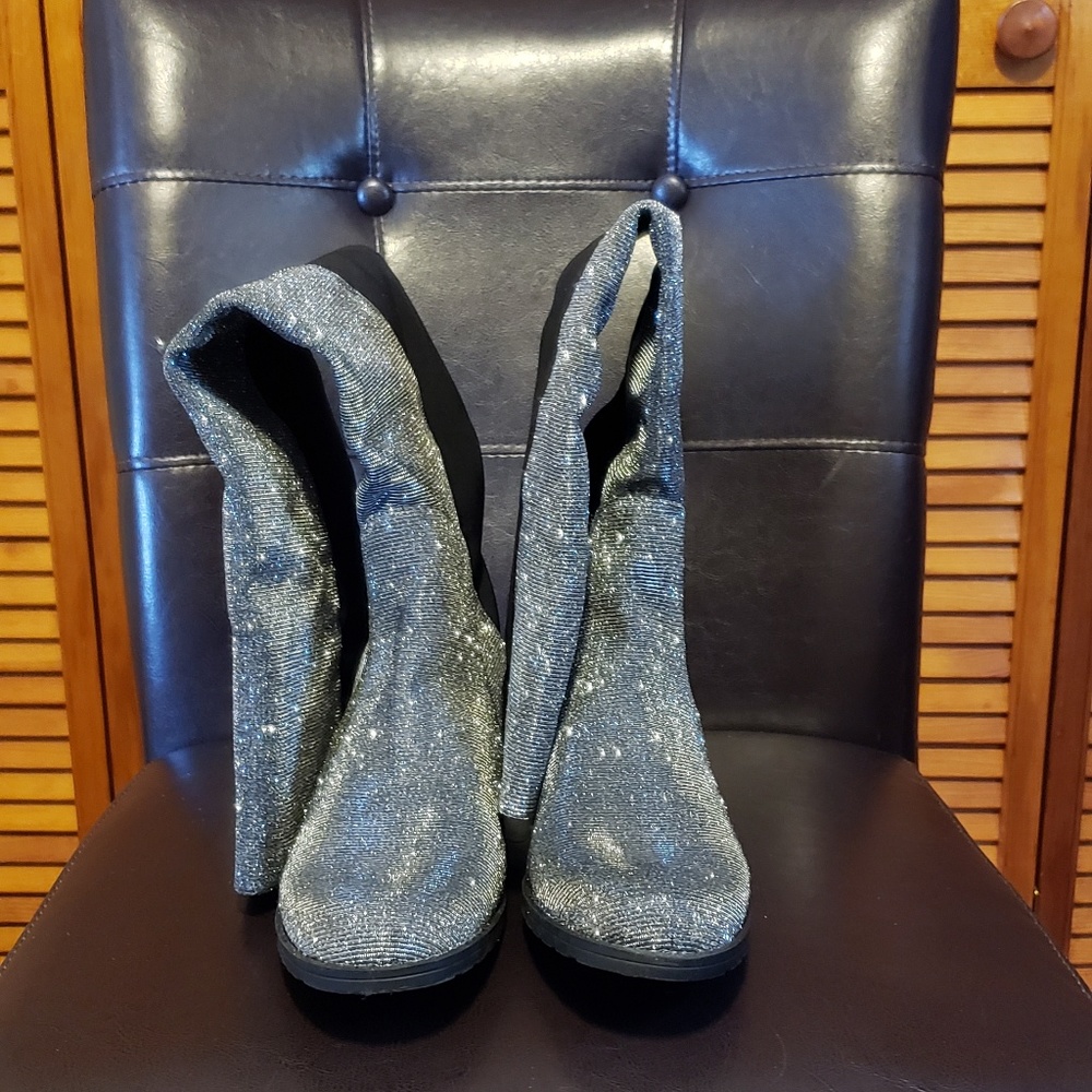 Size 8 Glitter flat knee high boots - Picture 3 of 4